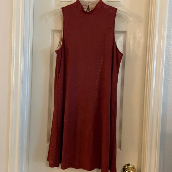 Rwish4u Rustic Red Sleeveless Dress - Picture 4 of 13